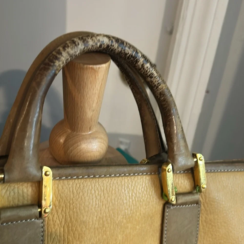 Authentic LOEWE Briefcase Shoulder Clutch Bag Needs repair handles etc photo‎